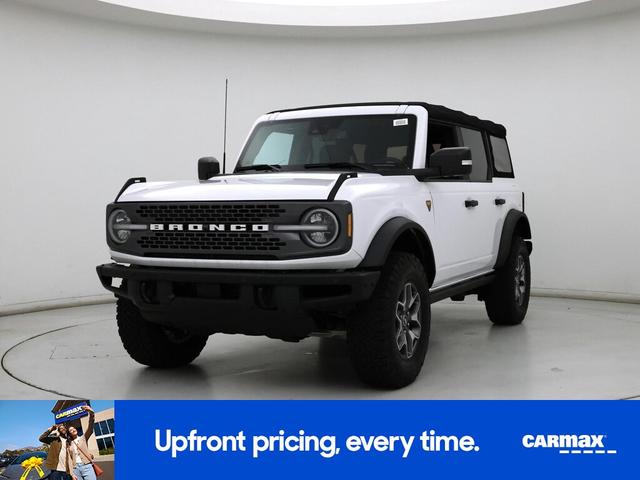 Photo of 2023 White Ford Bronco