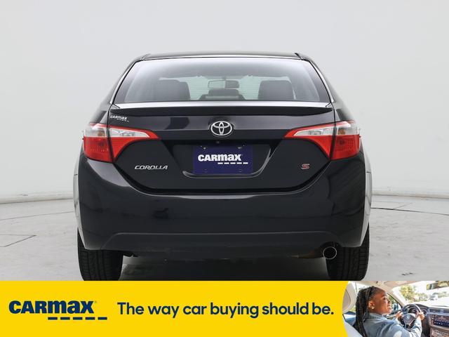 Photo of 2015 Black Toyota Corolla