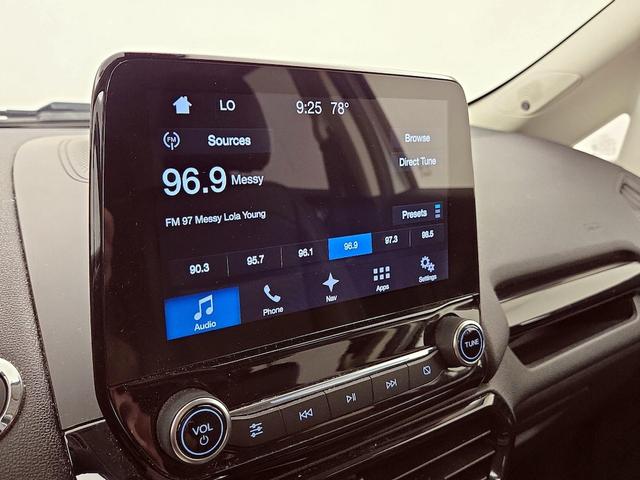 Photo of 2018 Silver Ford EcoSport