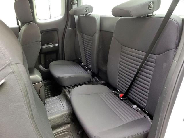 Photo of 2023 White Ford Ranger