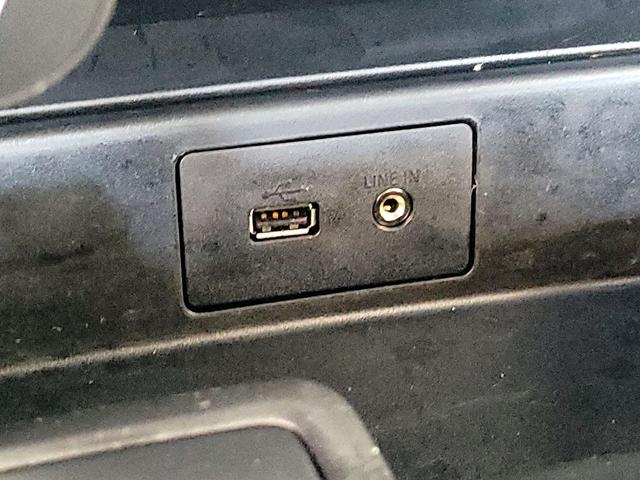 Photo of 2023 White Ford Ranger
