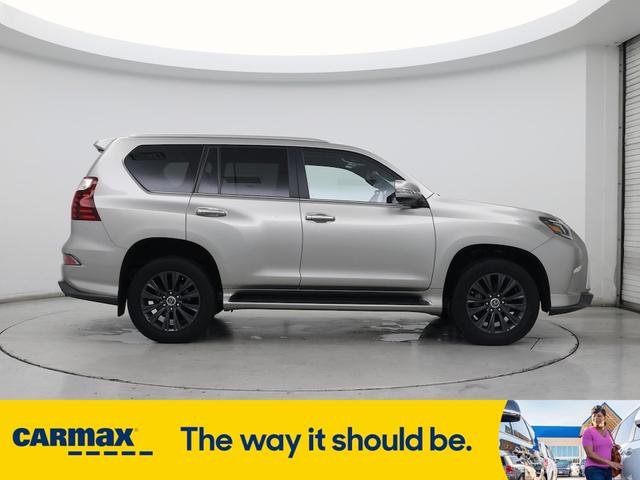 Photo of 2022 Gray Lexus GX 460