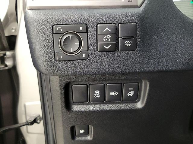 Photo of 2022 Gray Lexus GX 460
