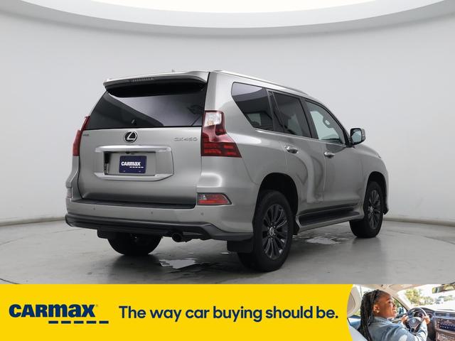 Photo of 2022 Gray Lexus GX 460