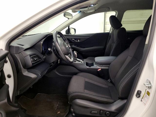 Photo of 2022 White Subaru Outback