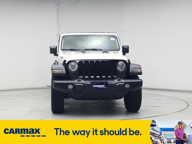 Photo of 2021 White Jeep Wrangler
