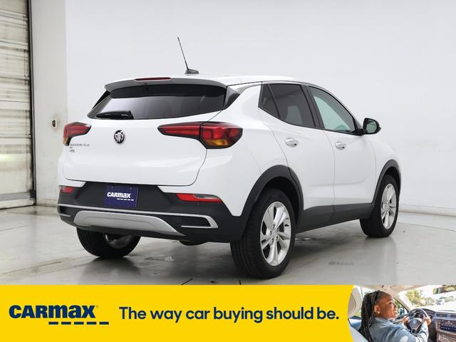 Photo of 2023 White Buick Encore GX