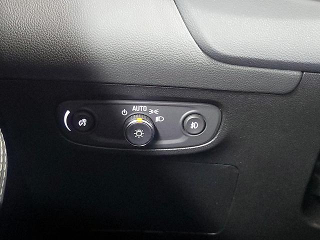 Photo of 2023 White Buick Encore GX