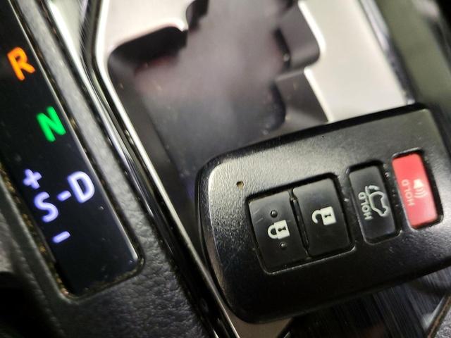 Photo of 2018 Red Toyota RAV4