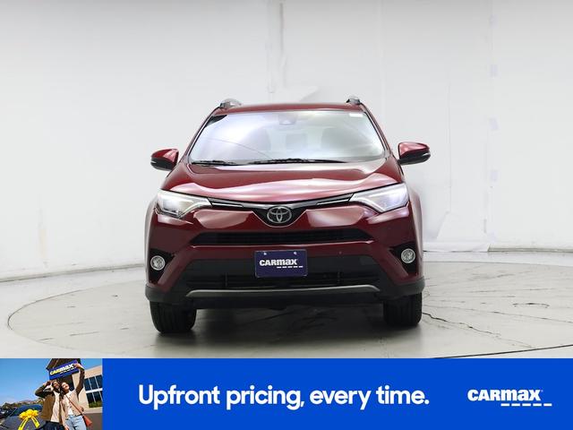 Photo of 2018 Red Toyota RAV4