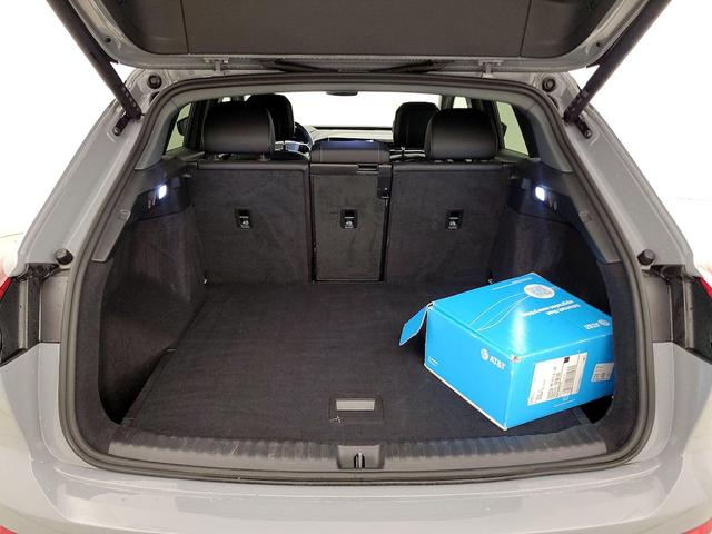 Photo of 2022 Gray Audi Q4 e-tron