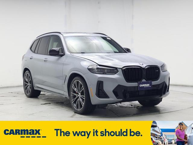 Photo of 2023 Gray BMW X3