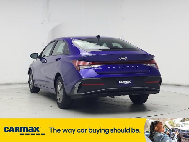 Photo of 2024 Blue Hyundai ELANTRA