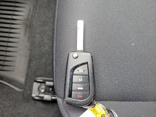 Photo of 2023 White Toyota Corolla