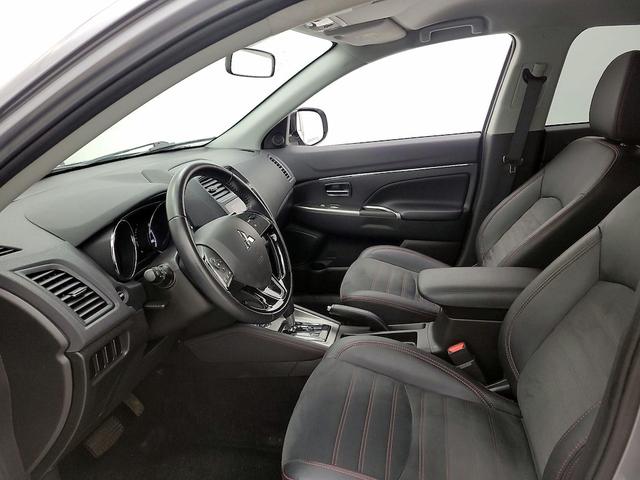 Photo of 2018 Gray Mitsubishi Outlander Sport