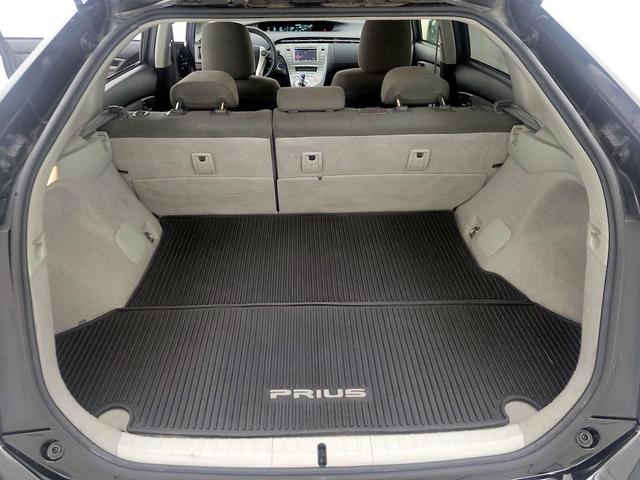 Photo of 2015 Black Toyota Prius