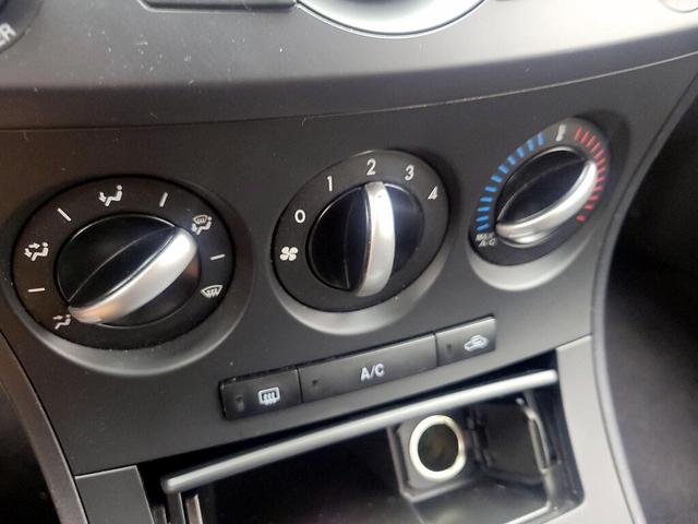 Photo of 2013 Silver Mazda Mazda3
