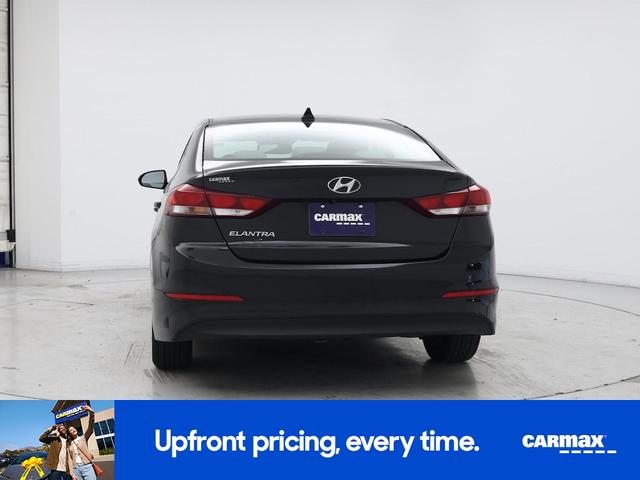 Photo of 2018 Black Hyundai ELANTRA