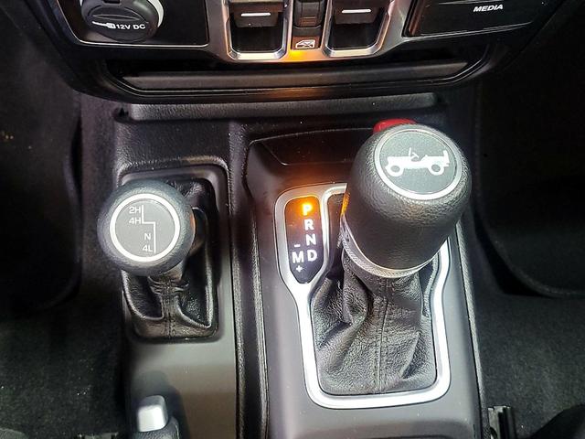 Photo of 2020 Black Jeep Wrangler