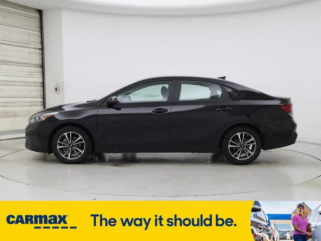 Photo of 2023 Black Kia Forte