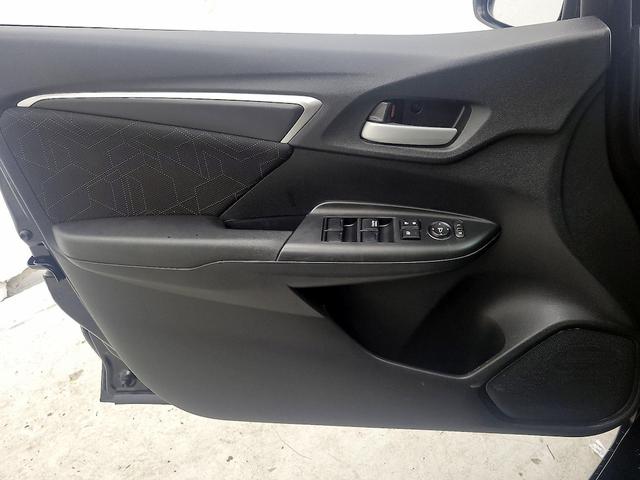 Photo of 2017 Black Honda Fit