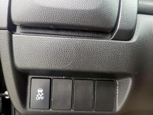 Photo of 2017 Black Honda Fit