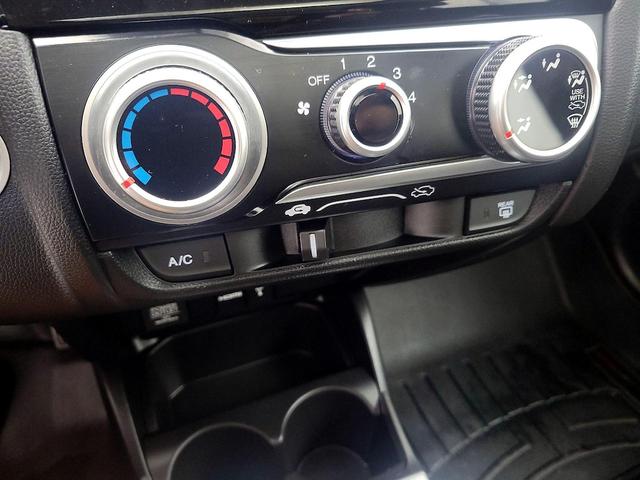 Photo of 2017 Black Honda Fit