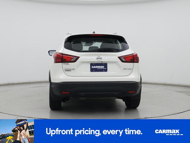Photo of 2019 White Nissan Rogue Sport