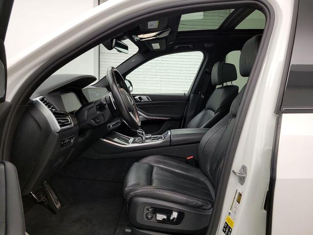 Photo of 2021 White BMW X5