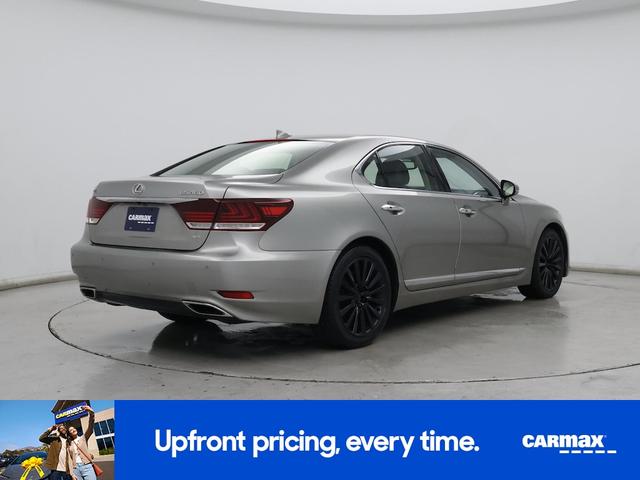 Photo of 2017 Silver Lexus LS 460