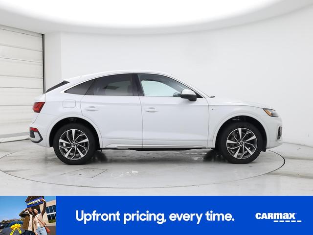 Photo of 2021 White Audi Q5 Sportback