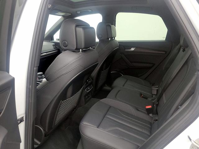 Photo of 2021 White Audi Q5 Sportback