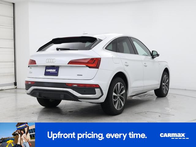 Photo of 2021 White Audi Q5 Sportback