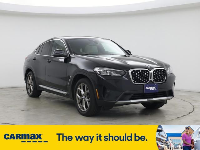 2022 BMW X4