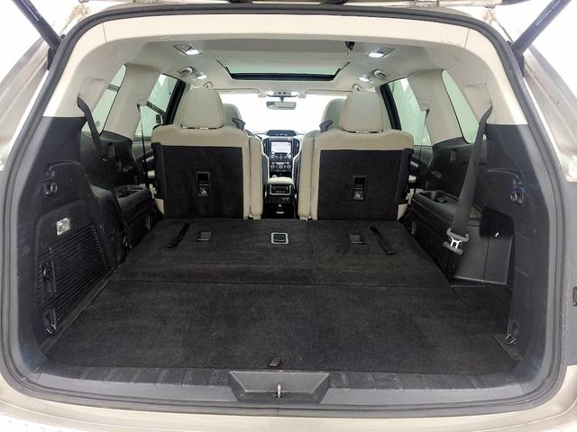 Photo of 2019 Champagne Subaru Ascent