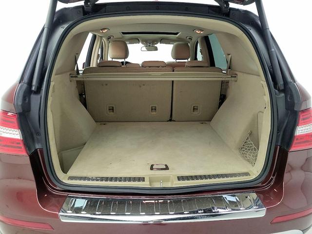 Photo of 2015 Red Mercedes-Benz M-Class
