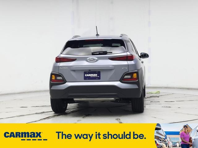 Photo of 2021 Silver Hyundai KONA