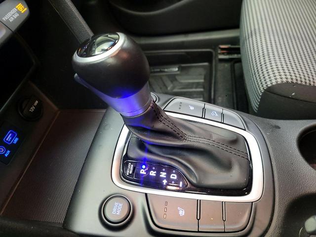 Photo of 2021 Silver Hyundai KONA