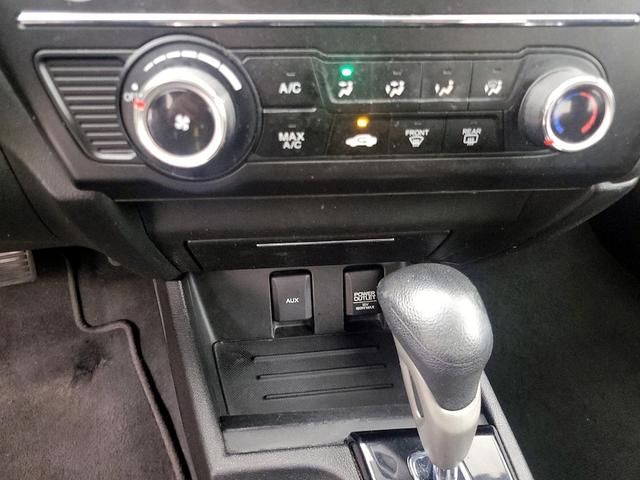 Photo of 2015 Gray Honda Civic