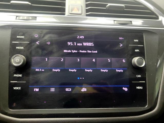 Photo of 2018 White Volkswagen Tiguan