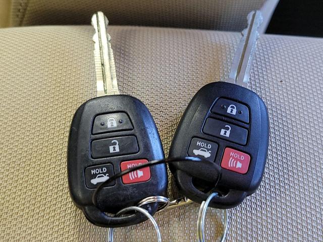 Photo of 2017 Red Toyota Corolla