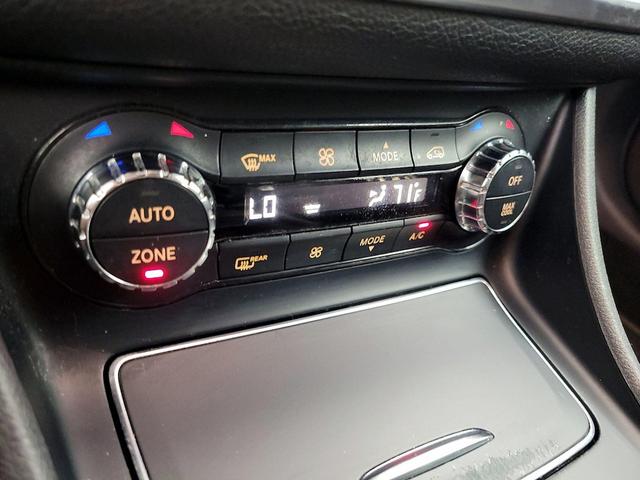 Photo of 2018 Black Mercedes-Benz GLA 250