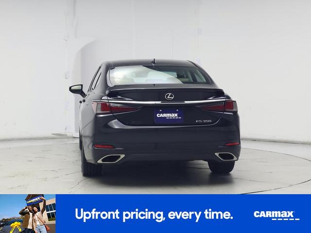 Photo of 2021 Black Lexus ES 350