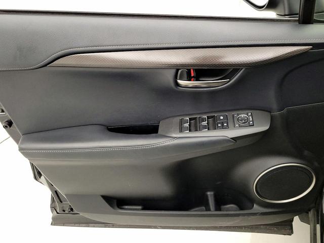 Photo of 2020 Black Lexus NX 300