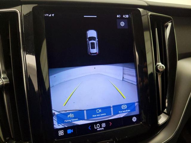 Photo of 2023 Gray Volvo XC60