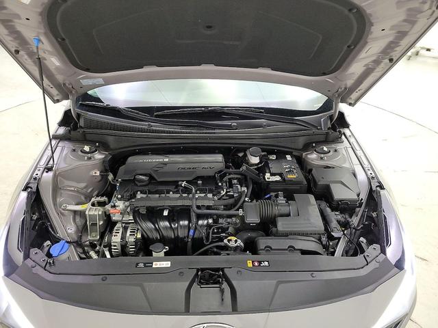 Photo of 2023 Gray Hyundai ELANTRA