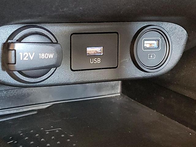 Photo of 2023 Gray Hyundai ELANTRA