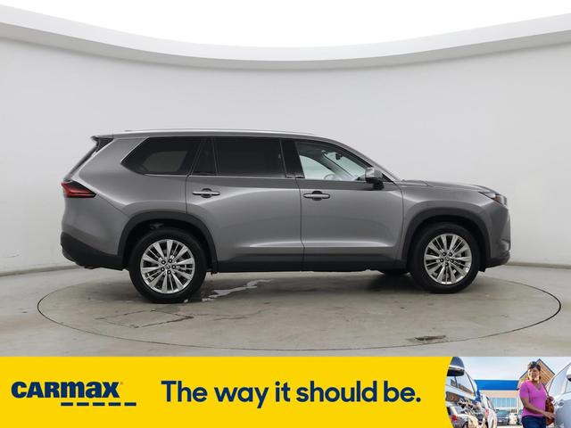 Photo of 2025 Gray Toyota Grand Highlander