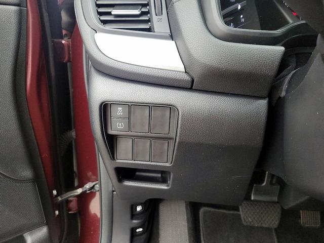 Photo of 2018 Burgundy Honda CR-V