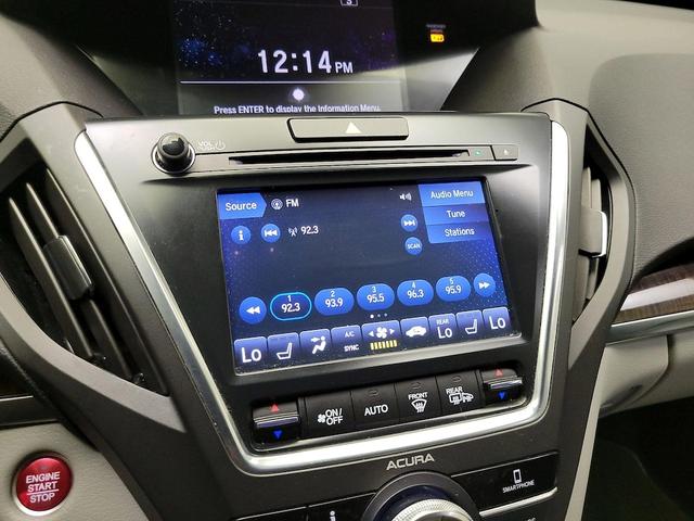 Photo of 2020 Silver Acura MDX